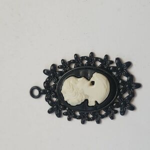 Elegant Black and White Cameo Pendant